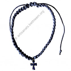 Croix latine avec bracelet...